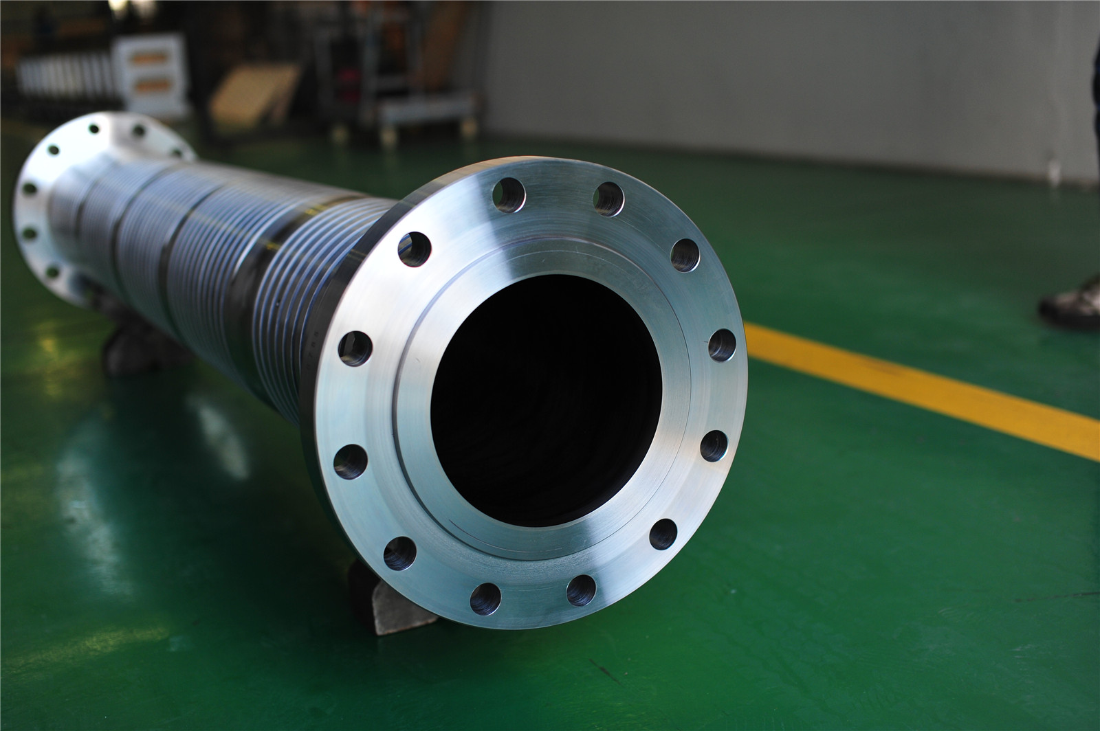 Цовид-19, остави га или живи са њим!