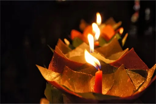 НА КОГА мислите ДАНАС?